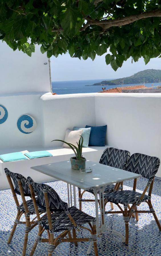 Oikies Skiathos Экстерьер фото
